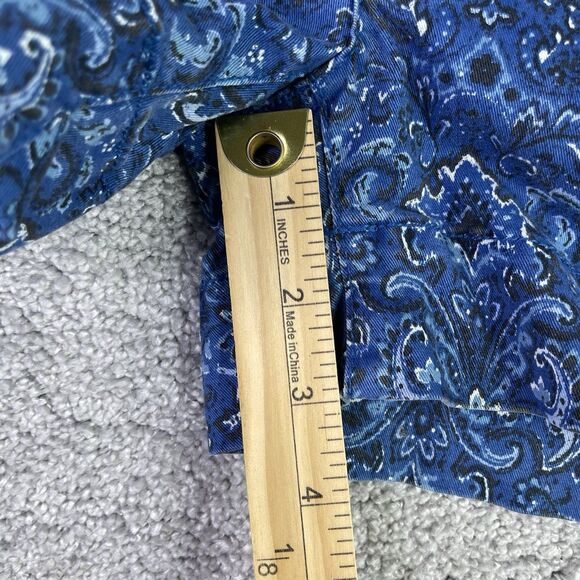 American Eagle Shorts Women’s 2 Blue Shortie Low Rise Paisley Print Preppy - Picture 9 of 10